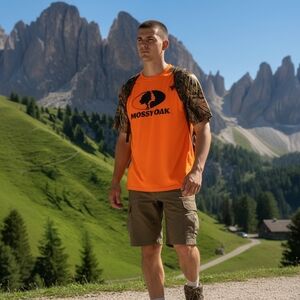 Mossy Oak Men's Size XL Half Camo Outdoors Performance Shirt